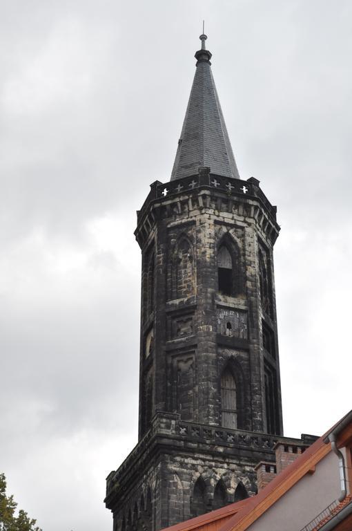 Czarna Wieza Lwowek Slaski Bagian luar foto